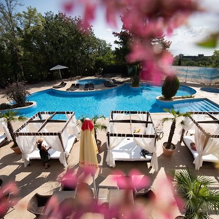 Apollo Spa Resort - Ultra All-Inclusive , Pools & Free Beach, Individual Ac In Every Room Altın Kumlar Dış mekan fotoğraf