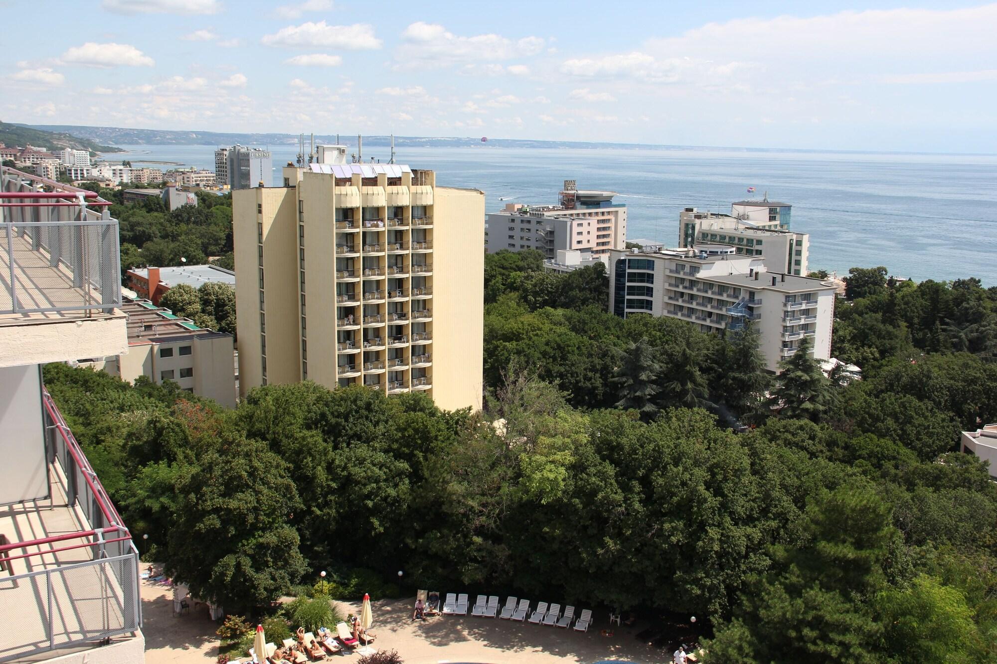 Apollo Spa Resort - Ultra All-Inclusive , Pools & Free Beach, Individual Ac In Every Room Altın Kumlar Dış mekan fotoğraf